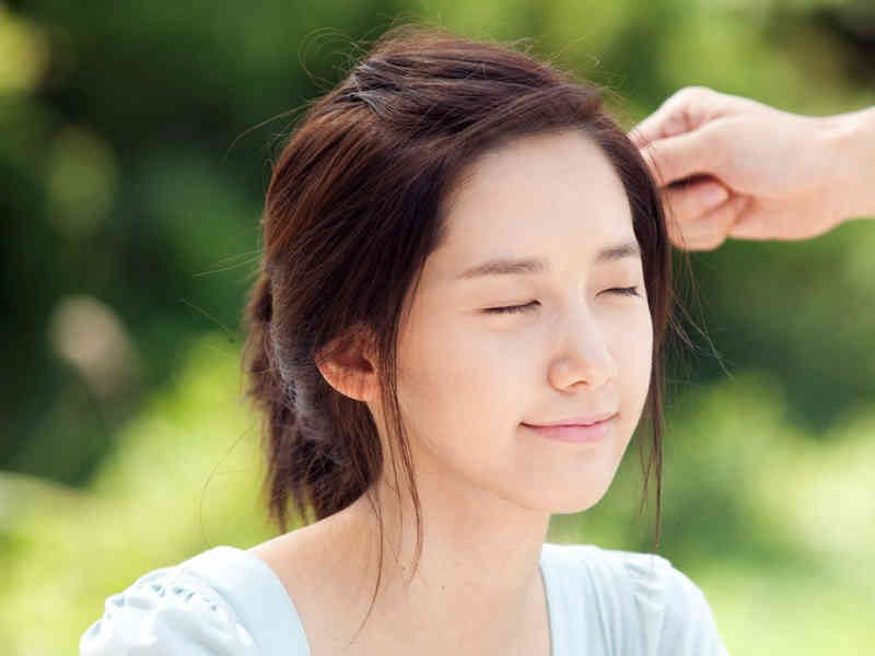 摩托罗拉ThinkPhone手机预热： 6.6英寸pOLED屏