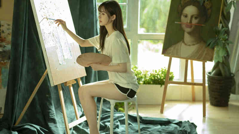 黄子韬怒怼娱乐圈乱象 拒绝陪酒呛声剧组